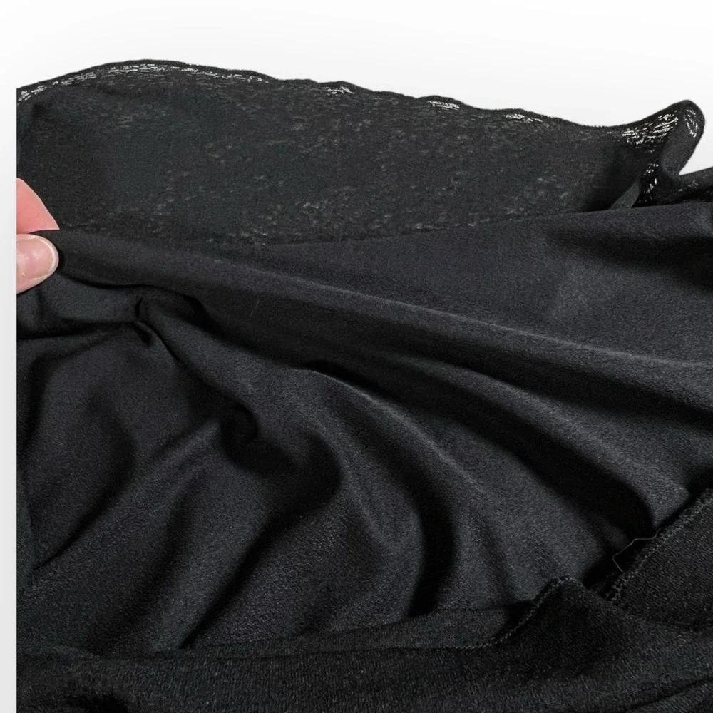 Womens 22/24 Black Lined Dark Romance Top Sequin V-neck‎ Office Siren Venezia